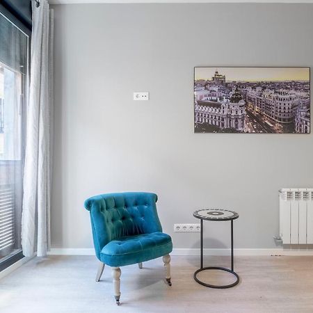 Cross Check Descalzas Reales Apartment Madrid Exterior foto